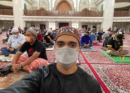 Ianya adalah salah satu rahsia allah supaya umat islam sentiasa beristiqomah melakukan amal ibadah sepanjang malam dibulan 7 mei. Ada Rasa Sayu Sampai Masjid Hari Ini Tak Tahu Kenapa Jumaat Terakhir Ramadan Tahun Ini Alif Satar Berkongsi Media Hiburan