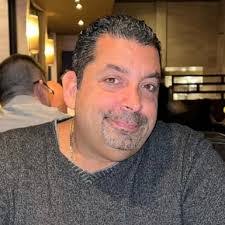 Paula Rossetti's Instagram, Twitter & Facebook