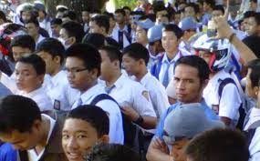 Check spelling or type a new query. Wakil Kepala Sekolah Diganti Ratusan Siswa Sma Taruna Mogok Belajar Tribun Pontianak