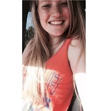 Kaitlin Rogers (@thekaitmae)