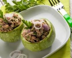 Recette De Courgettes Rondes Farcies Au Thon Coulis De Tomate Et Persil Recette Courgette Farcie Au Thon Recette Avec Courgette Recette Courgette Ronde