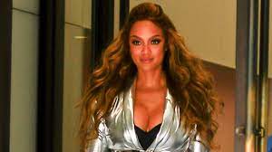 Tyra Banks Explains Changing Her Modeling Name to 'Banx' (Exclusive) |  Entertainment Tonight