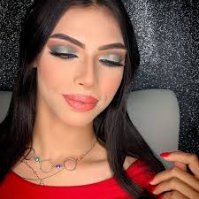 Starting Model For Data 💋🤍