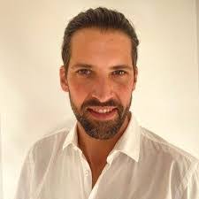 Justin Perrine's Instagram, Twitter & Facebook