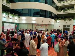 Solat Hari Raya And Makan Makan Hosted By The Malaysian Consulate General In Dubai Imgur
