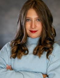 Jillian Dugan's Instagram, Twitter & Facebook