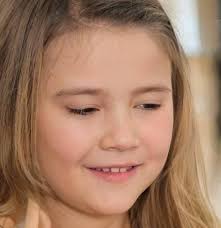 Married stunt performers Jake Bennett and Mel Eckert broke a record that  had gone unbroken for more than 20 years 😆👏