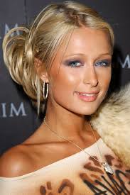 Paris Hilton S Everything 2000sfashiontrends Paris Hilton Hair Paris Hilton Style Beauty