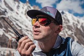 News‼️🗻 Piotr Krzyżowski zdobył szczyt Makalu (8485 m n.p.m.). Jak podaje  w swoich mediach społecznościowych, wspinał się samotnie, bez użycia  dodatkowego tlenu z butli, a także bez personalnego wsparcia Szerpów.  Gratulujemy👏 i