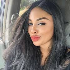 Amanda Douglas (@amandaoneno) • Instagram photos and videos