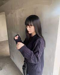 木村なつみ ブリーチ毛の大敵乾燥の季節がやってきたということで またまたダイアンのオイル調達 お風呂あがりに毛先を中心につけるようにしています ベタベタしなくてさらっ moezine natsumikimura 木村なつみ kimuranats 美しい女の子 モデル 写真
