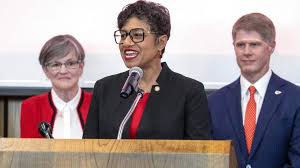 Đội Chiefs lên kế hoạch chuyển đến Kansas: Những điều cần biết