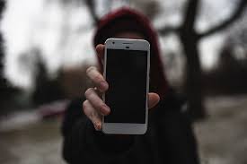 Fu atau factory unlock adalah jenis iphone yang bisa kamu gunain langsung pake simcard apa aja, tidak dikunci. 9 Tips Membeli Iphone Bekas Yang Mulus Dan Berkualitas Bukareview