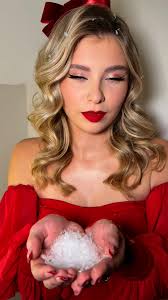 #MerrtChristmas 🎁