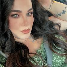 Front Flash 👀 makeup by me