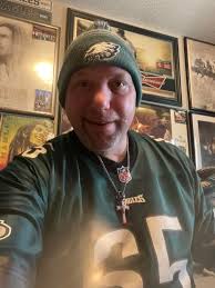Let's go Birds! FREEN ON MAFIA POST A SELFIE WEARING YOUR ยี BLEEDGA BeM  EAGLES GEAR