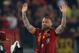 In the current club boca juniors played 1 seasons, during this time he played 11 matches and scored 1 goals. Boca Juniors Confirm Capture Of Roma Legend De Rossi The42