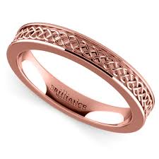 If you're getting ready to drop to one knee and pop the question, it's the durability of copper is a major benefit for rose gold engagement bands. Celtic Knot Wedding Ring In Rose Gold
