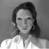 Jennifer Tankard's Instagram, Twitter & Facebook