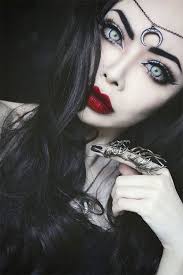 15 Hexe Halloween Make Up Looks Fur Madchen Und Frauen 2018 Witch Makeup Gothic Makeup Halloween Makeup