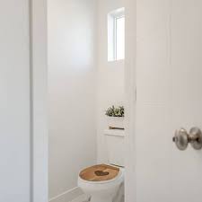Jolie Deco De Toilettes Chic Et Simple Avec Une Sticker De Wc Concu Pour Les Abattants De Toilettes Cet Adhe Toilettes Salle De Bain Rose Decoration Toilettes