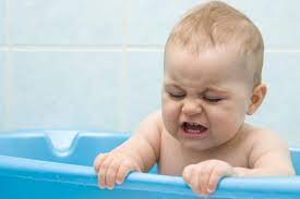 The good news is that, with time and maturity, your daughter will overcome her bathtime fears. Baby Afraid Of The Bath Stay At Home Mum