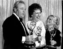 Family Tv Wife Stapleton Dies At 90 The Spokesman Review