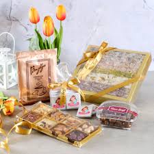 Ucuz anneler günü hediyesi fikirlerini değerlendirerek annenizi mutlu edebilirsiniz. Anneye Ozel Hediye Paketi 1 Haci Serif