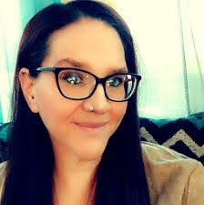 Dixie Haggard's Instagram, Twitter & Facebook