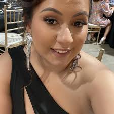 Tabatha Mcmillan's Instagram, Twitter & Facebook