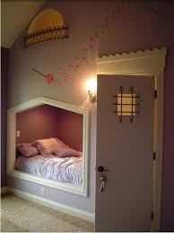 20 Komfortable Jugendzimmer Mit Dachschrage Gestalten In 2020 Jugendzimmer Kleiner Raum Schlafzimmer Schlafzimmer Design