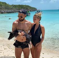 Sergio agüero is definitely one of the best strikers in the world. Sergio Aguero Shows His True Colours By Arriving In 166k Man City Blue Mclaren Spider Daily Mail Online