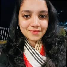 Chelsea Lowman's Instagram, Twitter & Facebook