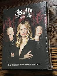 Amazon.com: Buffy the Vampire Slayer - The Complete Fifth Season : Sarah  Michelle Gellar, Nicholas Brendon, Alyson Hannigan, Emma Caulfield,  Michelle Trachtenberg, James Marsters, Anthony Stewart Head, Clare Kramer,  Charlie Weber, Wade