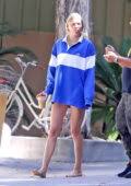 The model & basketball player is dating chord overstreet, her starsign is scorpio and she is now 32 years of age. Elsa Hosk Flaunts Her Legs As She Steps Out Barefoot While Chatting With A Construction Worker Outside Of Her Home In Los Angeles