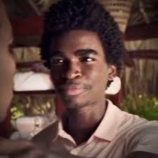 Elijah Strong's Instagram, Twitter & Facebook