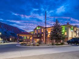 Property highlightsread all 604 reviews. Glenwood Springs Hotel Holiday Inn Express Glenwood Springs Co