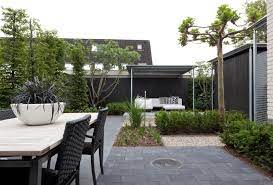 kleine tuinen kleine tuin bij een hoekwoning amenagement jardin paysager amenagement jardin jardin paysager