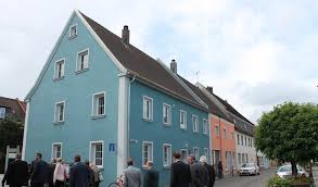 Bei einer schenkungen an kinder müssen diese bis zu einem vermögenswert von 400.000 euro keine schenkungssteuer zahlen. Geschenktes Haus Gefallig Versicherungskammer Bayern