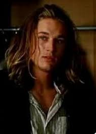 How could you not want to cuddle up to him 🤗😊👀🧜‍♀️ for fans ❤