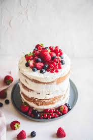 Layer Cake Citron Fruits Rouges Ma Jolie Food Gateau Fruits Rouges Gateaux Et Desserts Recette Cake Design