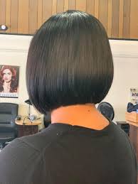 Blunt cut at the ends make hair appear thicker and always give hair a neat, clean feeling that long layers can't. C Street Hair Salon Natural Bob Haircut Lilia Facebook