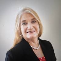 Karen Pohl's Instagram, Twitter & Facebook