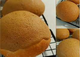 Roti Boy Or Mexican Bun Uniquely Malaysian Recipe By Pinkblanket S Kitchen Recipe Roti Malaysian Food Bun