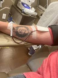 Plasma is collected through a process call plasmapheresis and is conducted in cycles that may take up to an hour. Recovered Covid 19 Patients Donate Plasma To Give Back Ct Plus Ut Southwestern