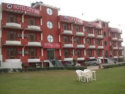 Located in central pacific city, we are close to shopping, dining, the beach, the river and hiking beautiful south tillamook county. Hotel City Inn Bewertungen Fotos Preisvergleich Banga Indien Tripadvisor