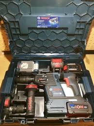 Up Grade From The Gbh 18v 26 To This Is Gbh 18v 26f Accompanied With The New 7 0 Procore 18v Battery Quick Release Chuck System Bosch Tools Bosch Toy Tools