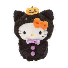 ネコになりきるキティがとってもキュート パンプキンの飾りをつけてハロウィーン感満載 hello kitty plush hello kitty halloween hello kitty