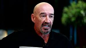 Mr. Ian Castle from Australia shares his Review of Dentzz Mumbai