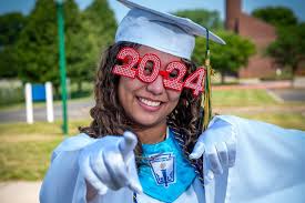 More than 2,170 graduate from Catholic high schools in Baltimore  archdiocese